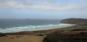 Vers les alignements mégalithiques de Lagatjar à côté de Camaret